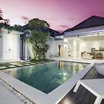 Villa Angela